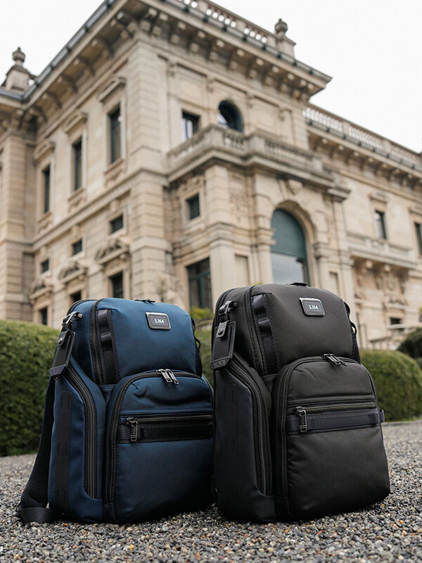 Luggage, Messenger Bags, Totes, Duffles & Backpacks
