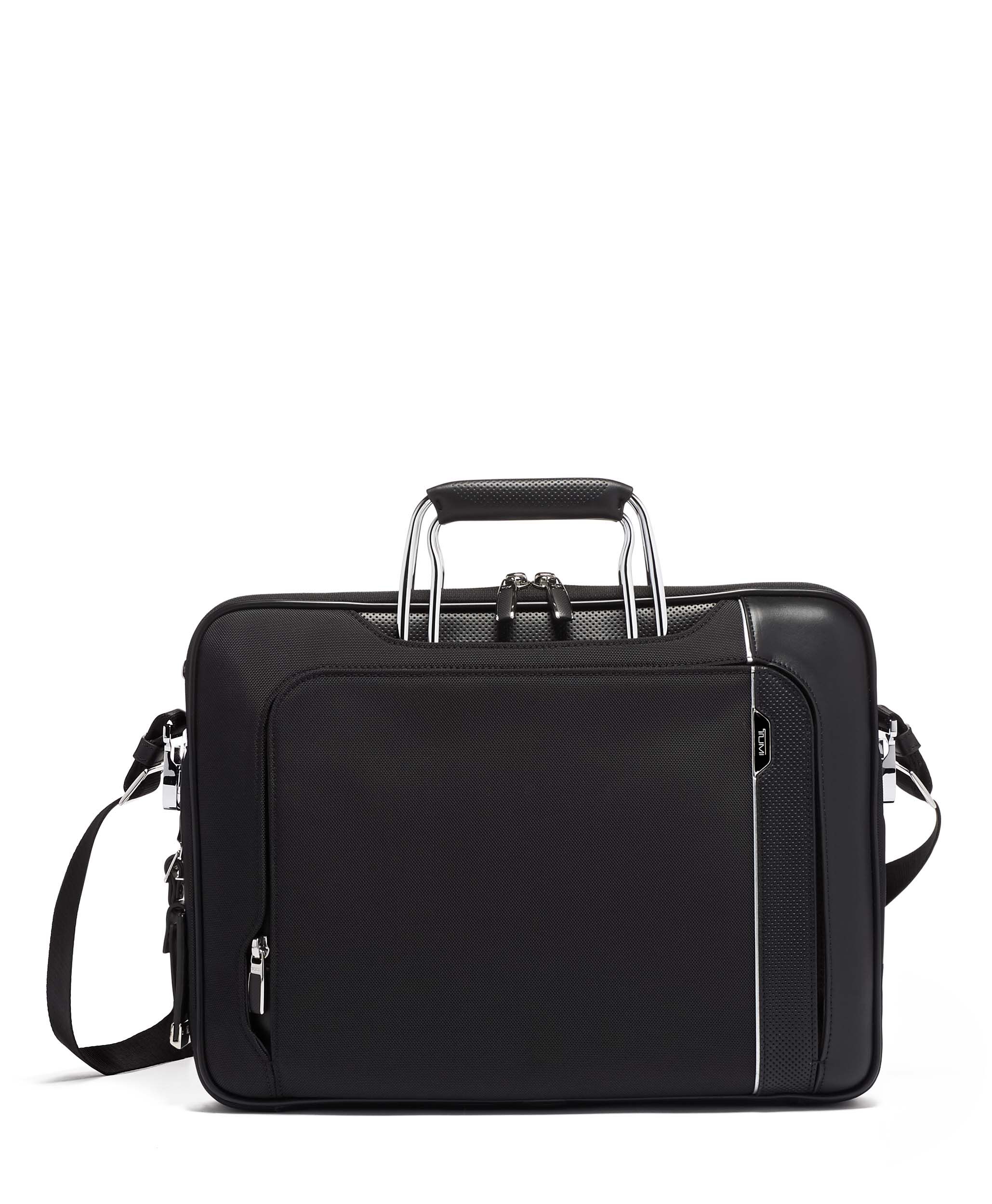 速くおよび自由な Arrive Collection | TUMI ビジネスバッグ