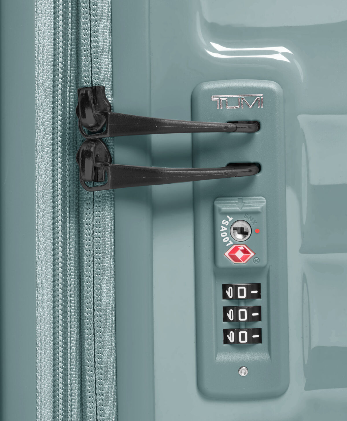 TUMI International Expandable Carry-On 55 cm