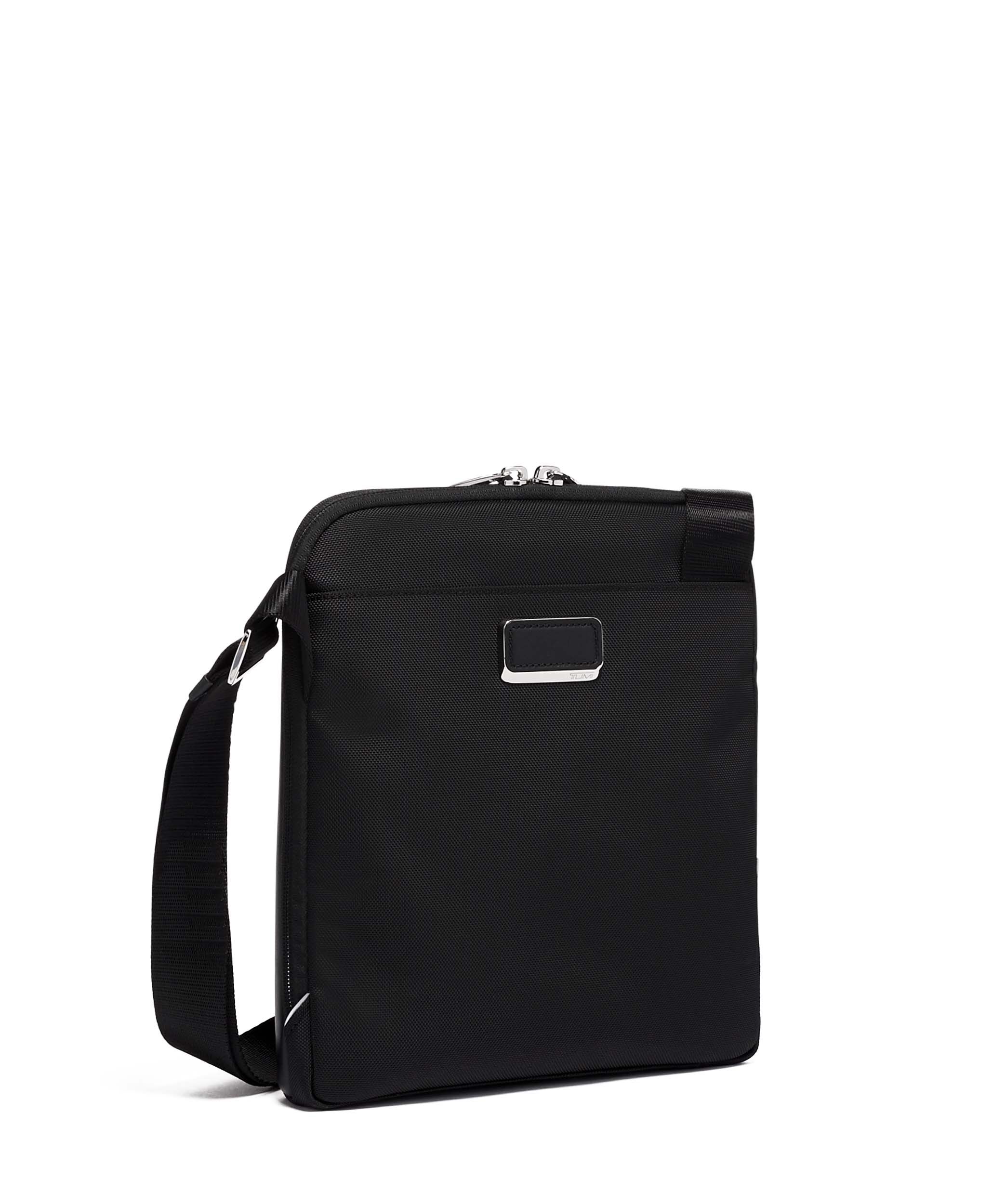 Tumi 2025 arrive luggage
