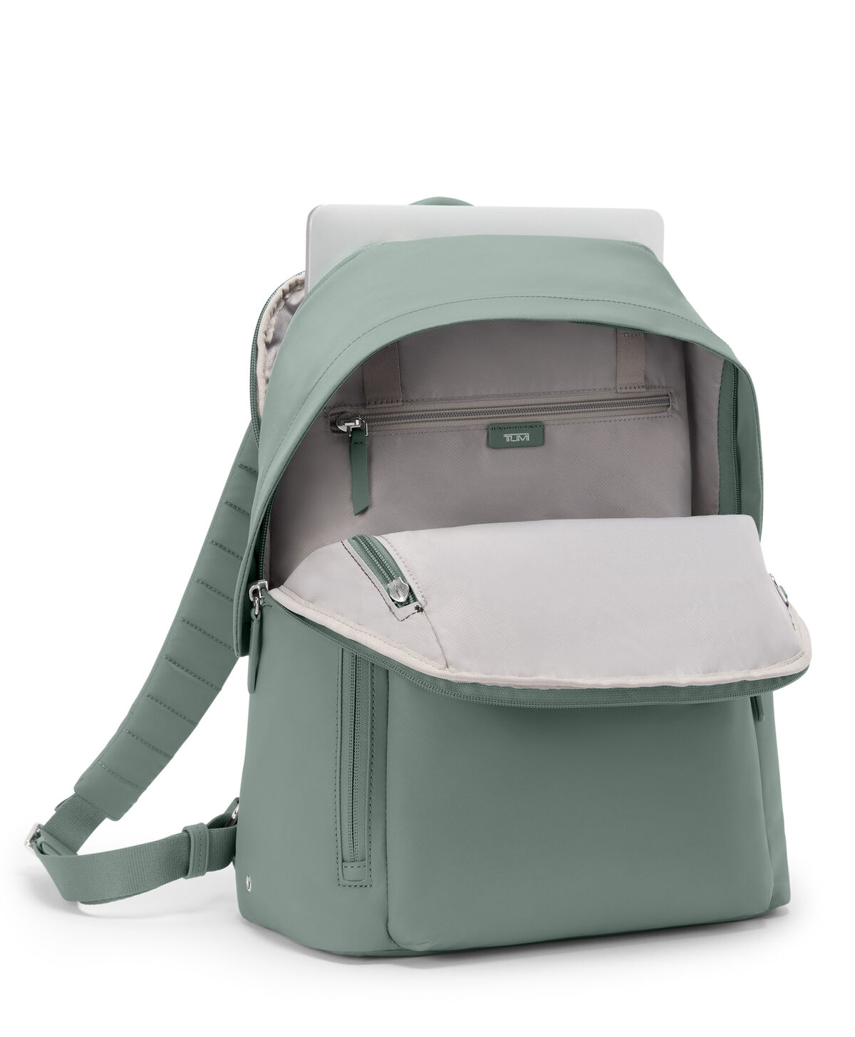 Voyageur Halsey Backpack