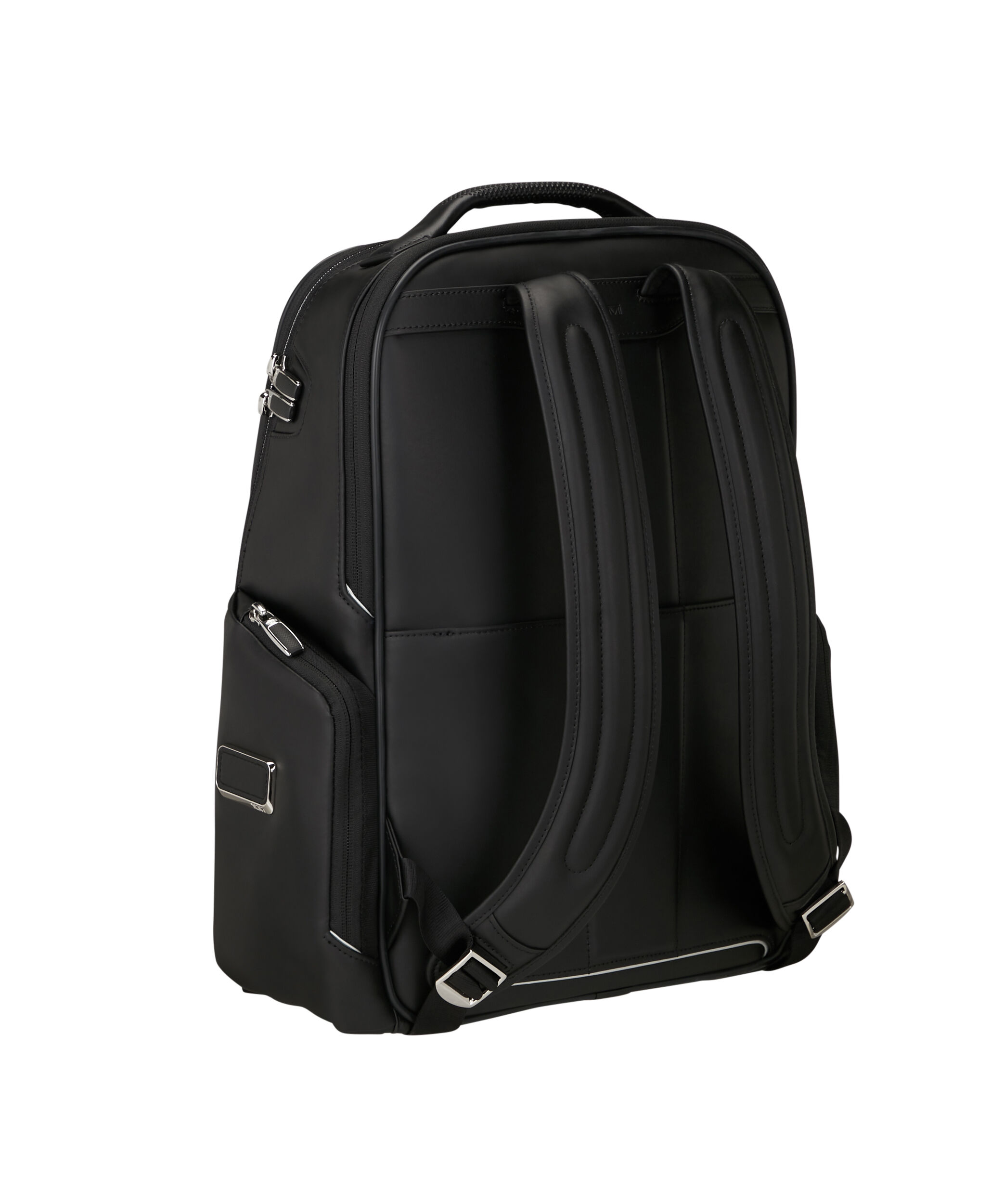 Tumi arrive deals