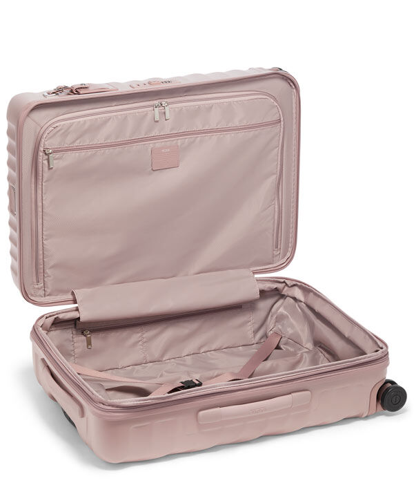 Luggage tumi 2025