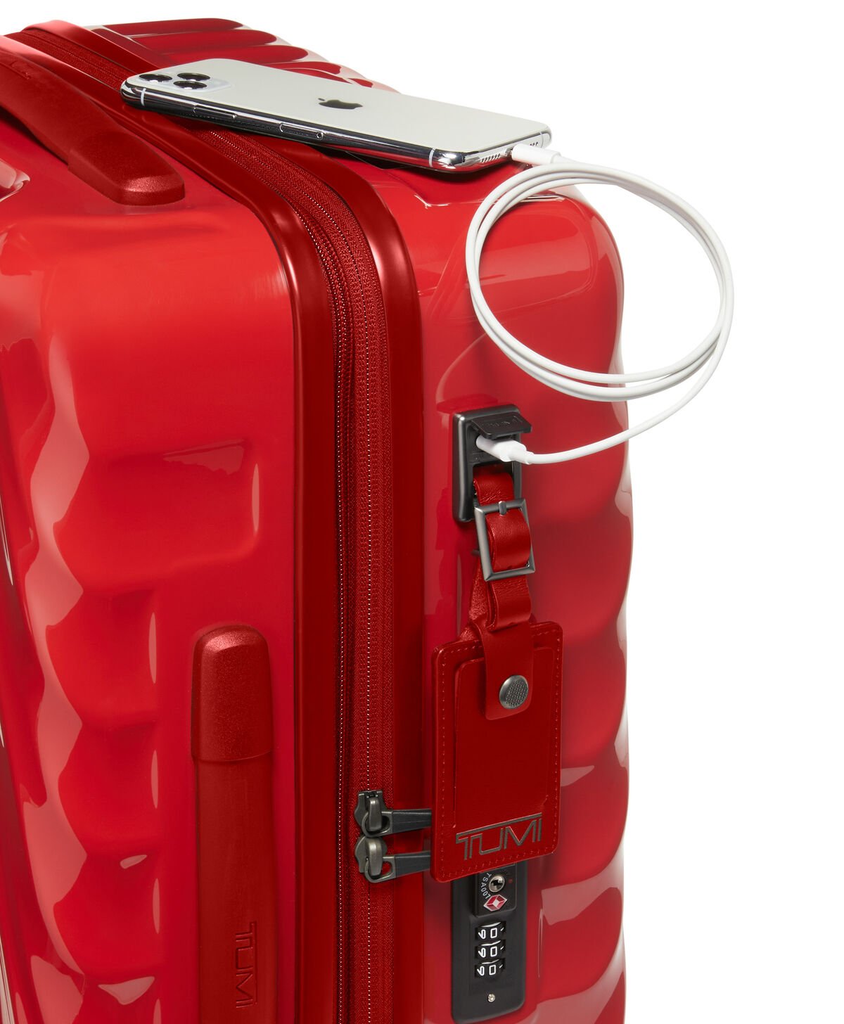 TUMI 19 Degree INTL EXP 4 WHL C/O  Red TUMI 19 Degree INTL EXP 4 WHL C/O  Red