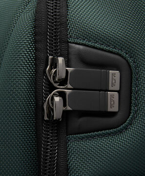 Alpha Tumi Brief Pack