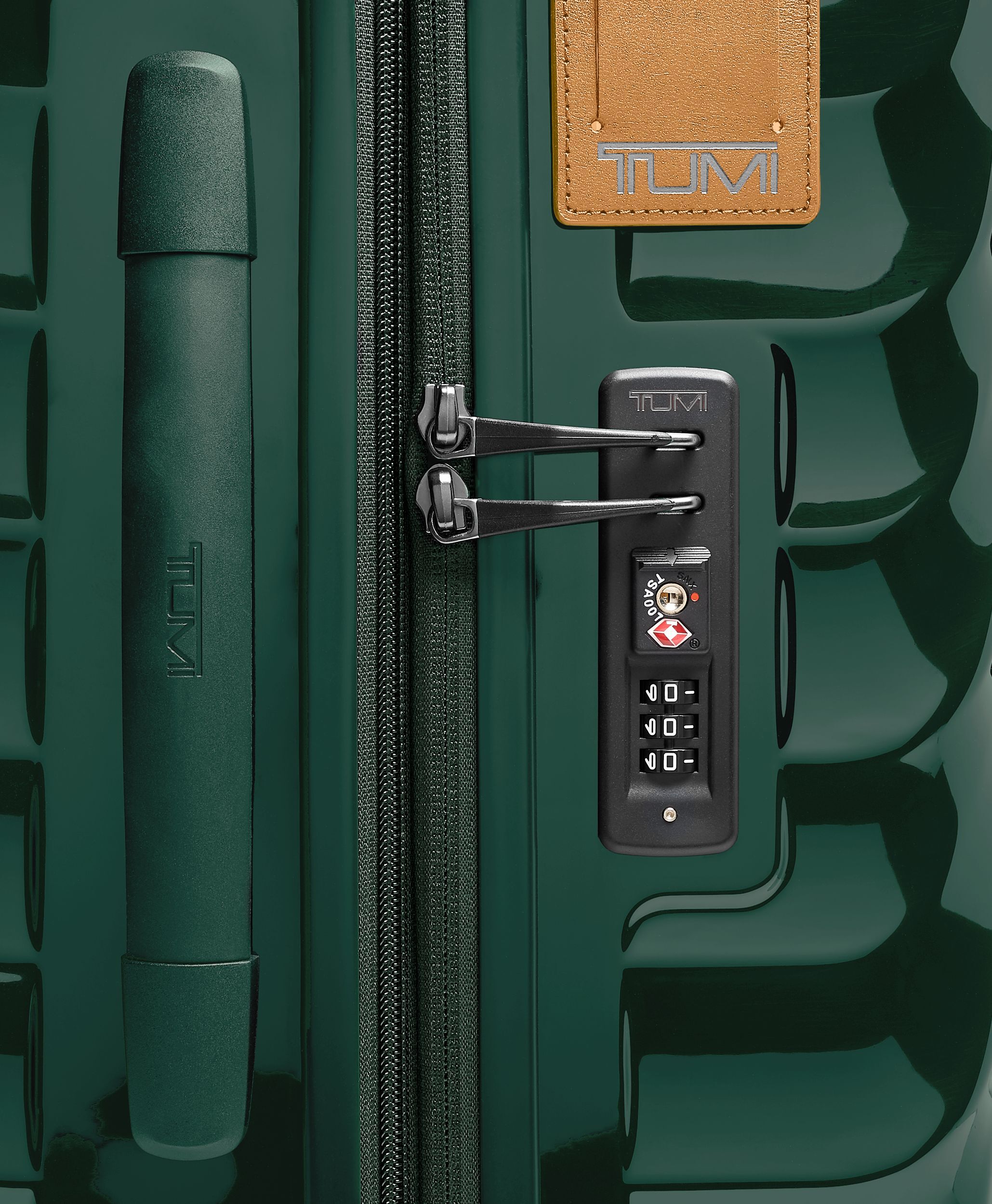 19 Degree Short Trip Expandable Checked Luggage 66 cm Green