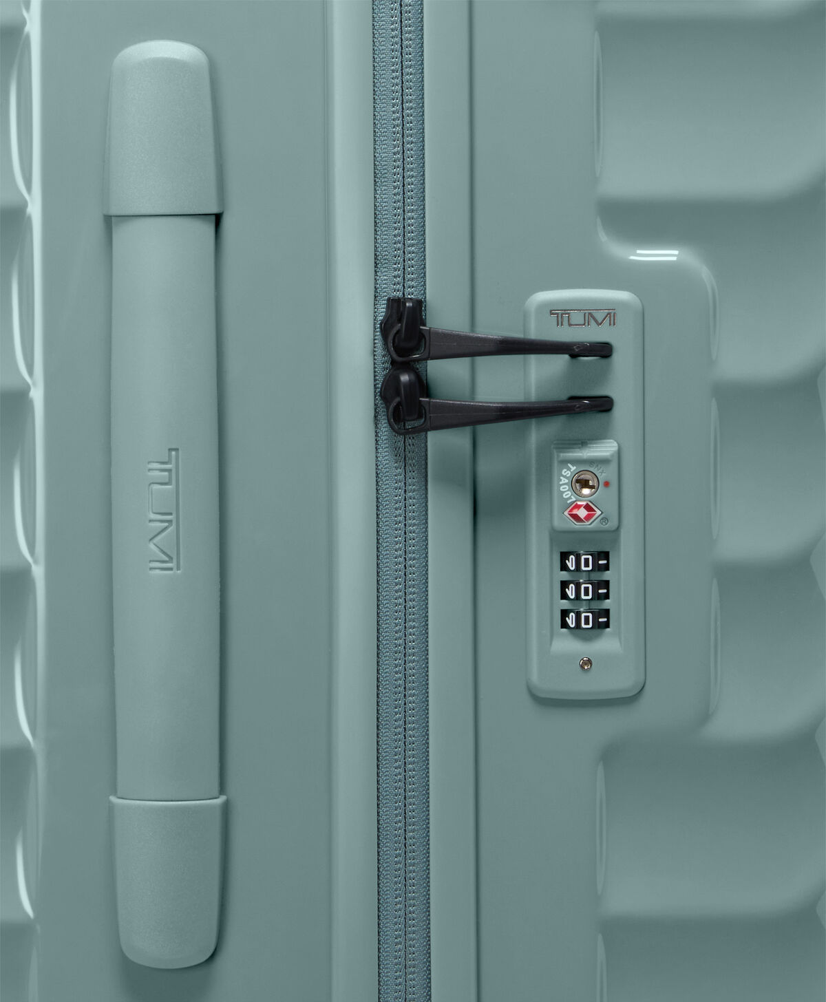 19 Degree Large Trunk | TUMI Large Trunk