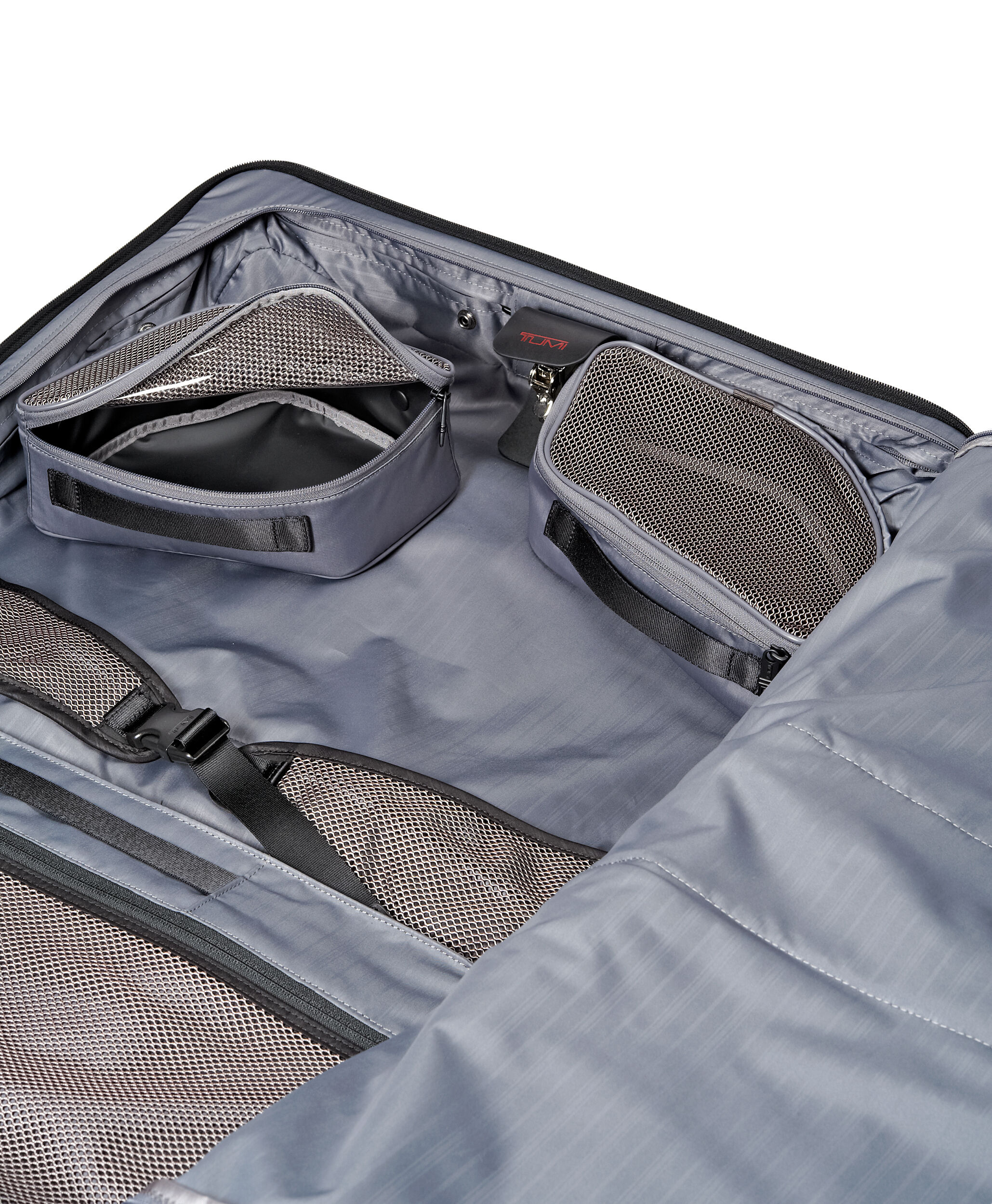 tumi alpha 2 4 wheel