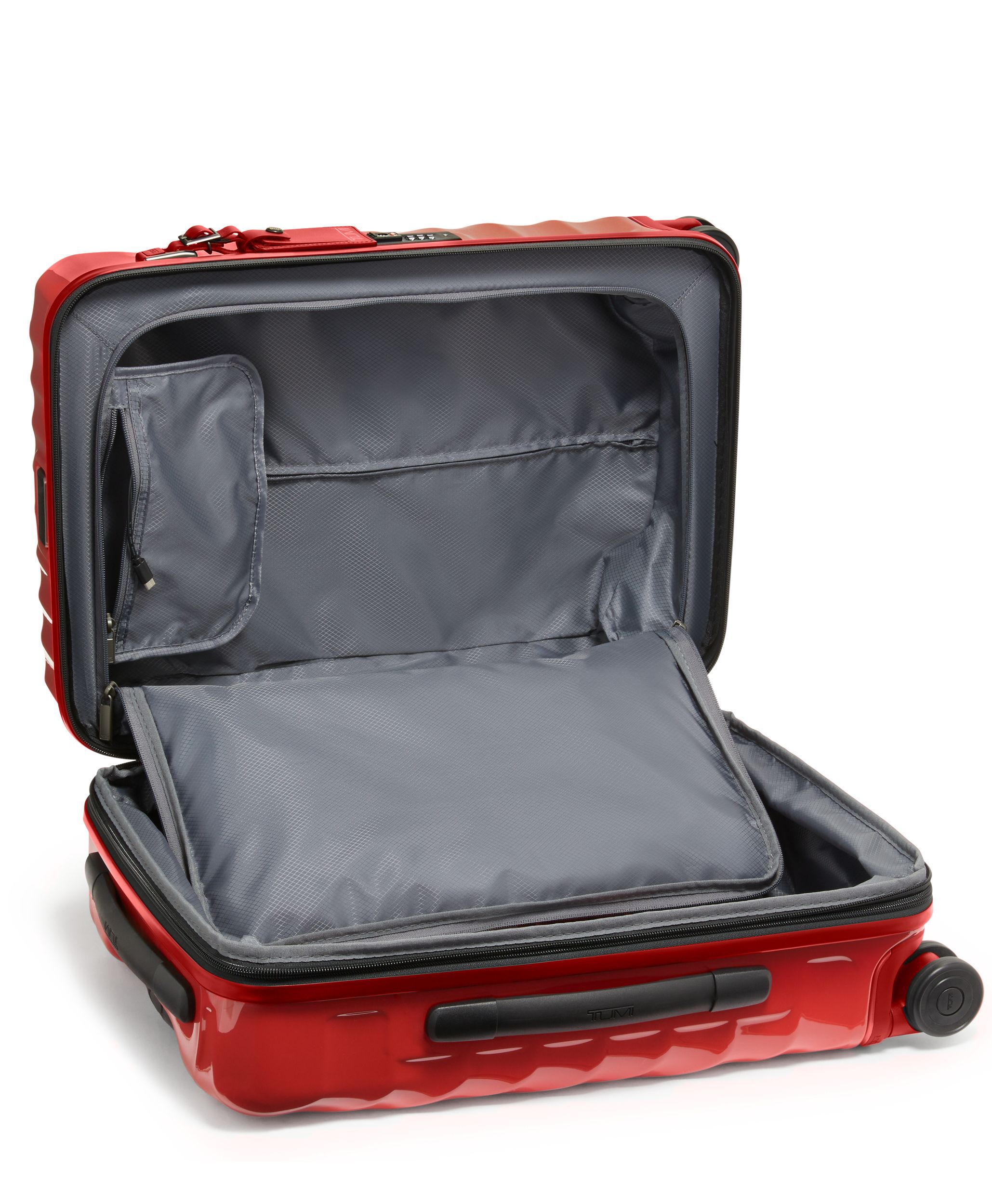 19 Degree International Expandable Carry On 55 cm TUMI Hungary