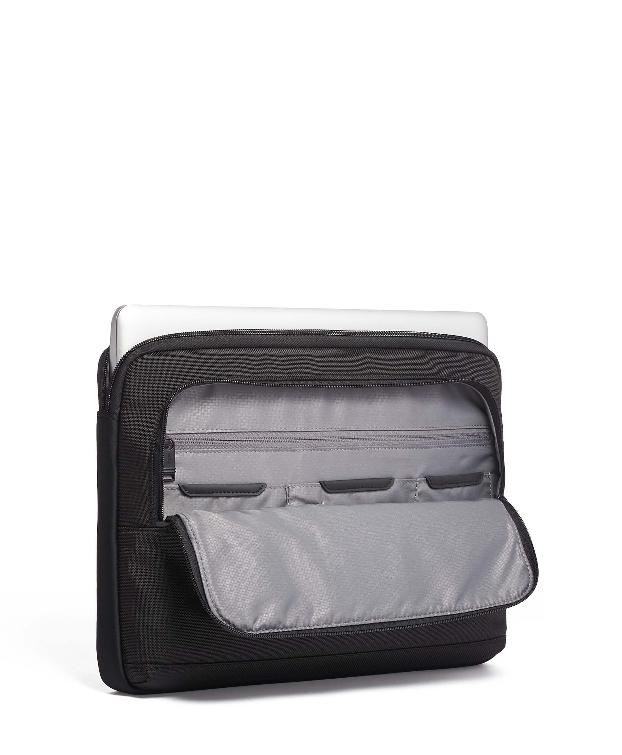 Tumi hot sale laptop purse