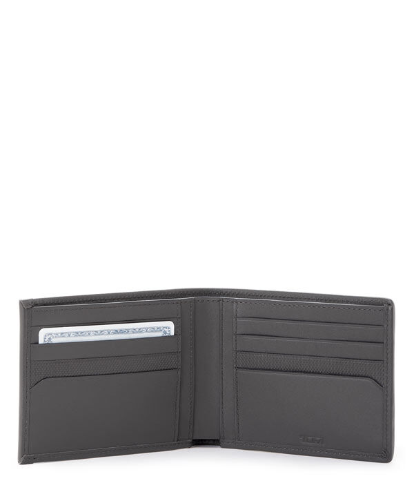 Tumi global wallet top