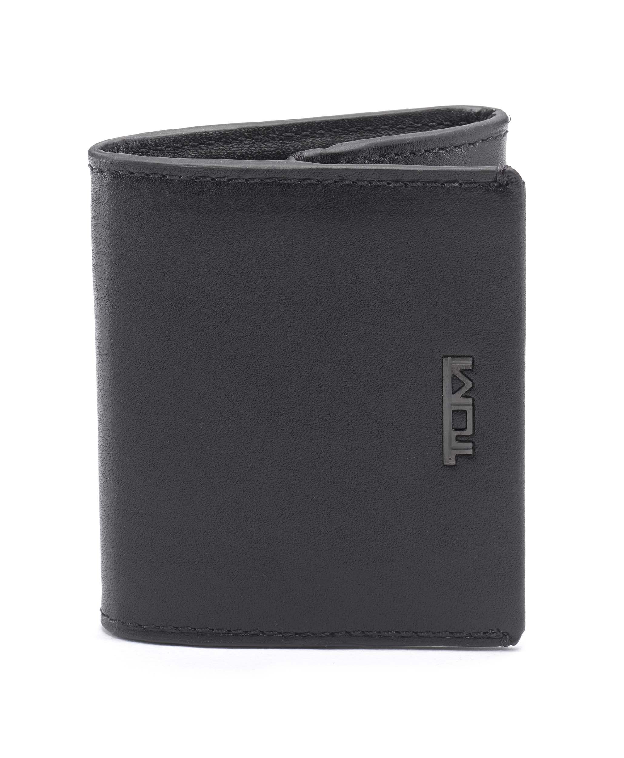 tumi global wallet