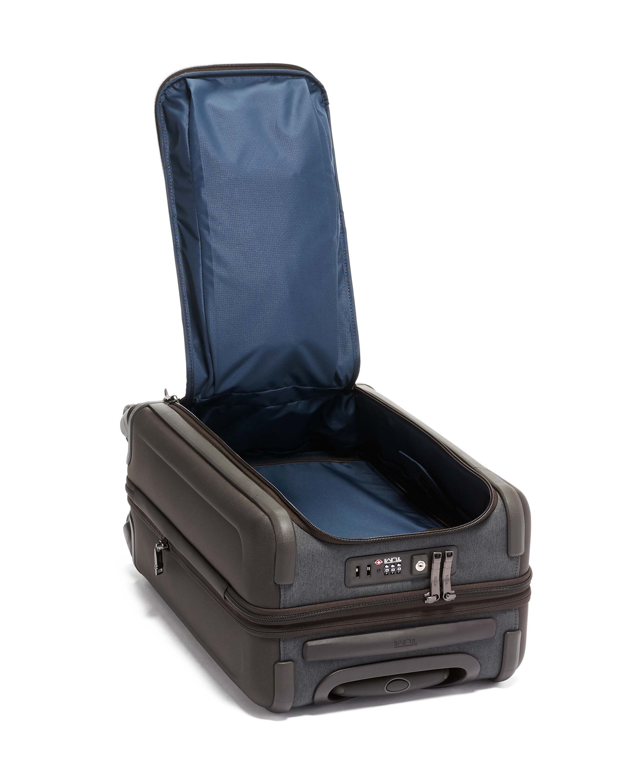 Tumi alpha 3 international deals carry on