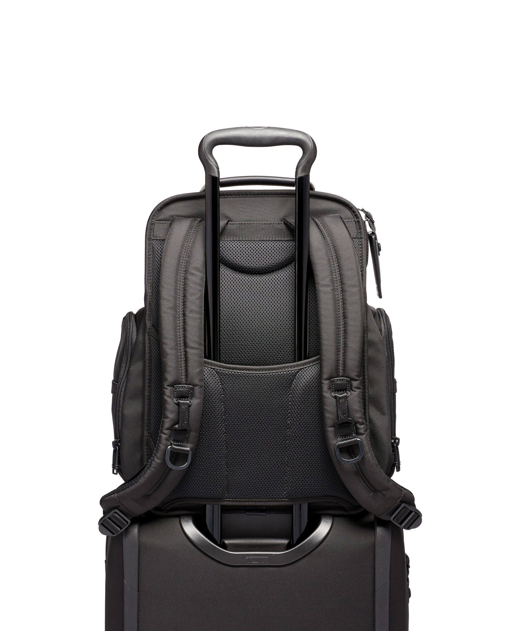 Alpha 3 Brief Pack Black | TUMI Hungary